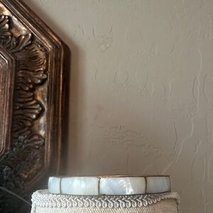 Elegant Mother of Pearl Bracelet